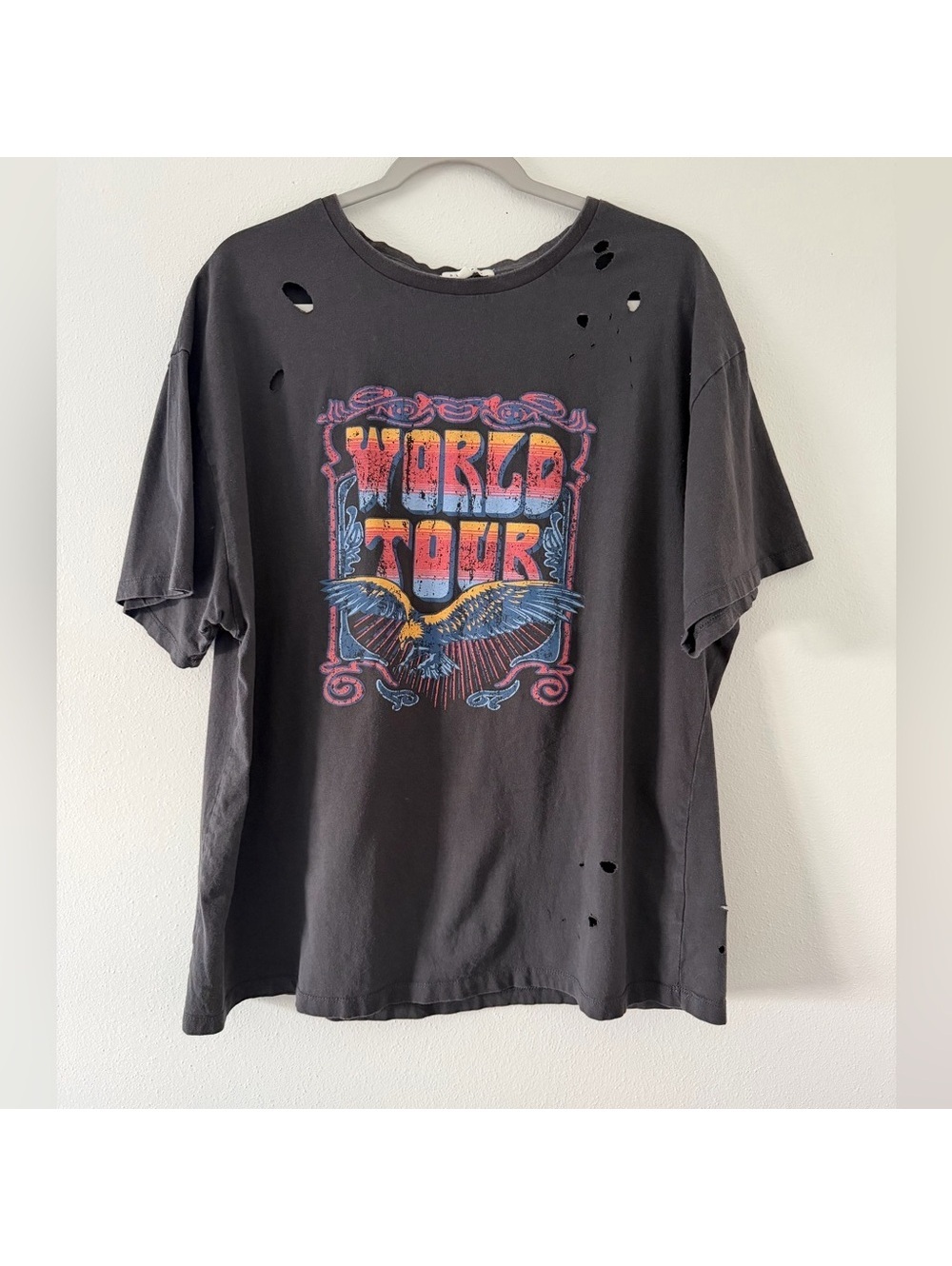 BAEVELY Biker World Tour Edgy Grunge Distressed Cotton Graphic Tee size large